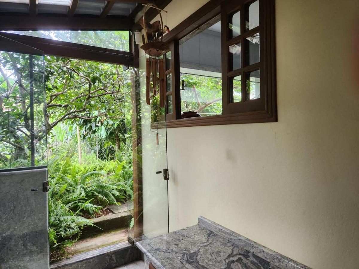 Quarto duplo a 1 quadra do mar Itapema Exterior foto